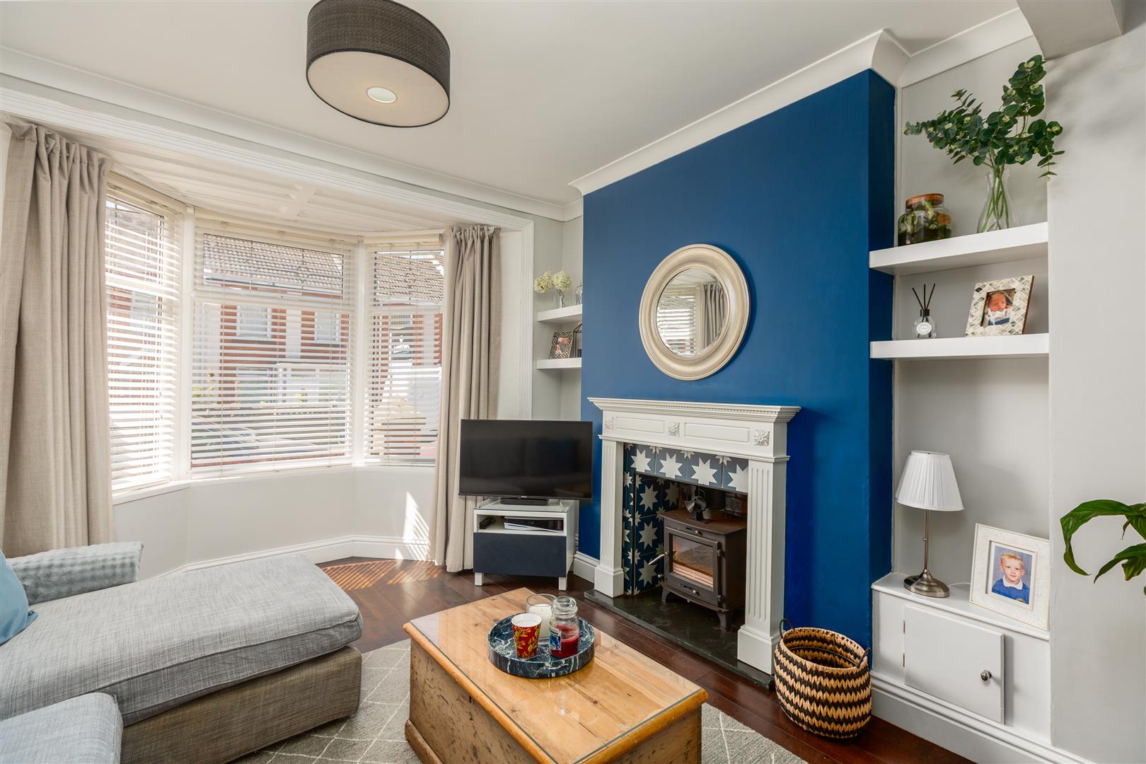 Armine Road, Fforestfach, Swansea, SA5 8DD